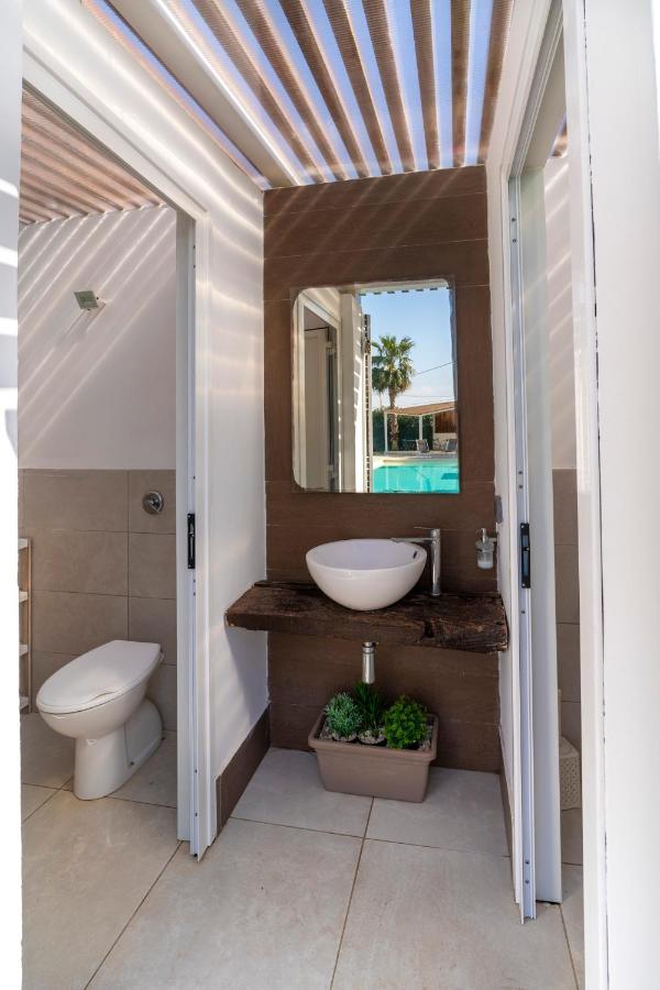Aqua Venere Pool & Suites 마르살라 외부 사진